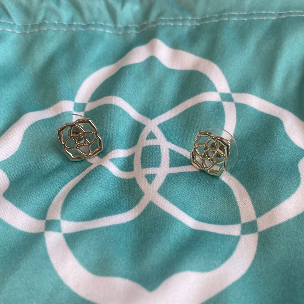 Kendra Scott Logo Dira Stud Earrings